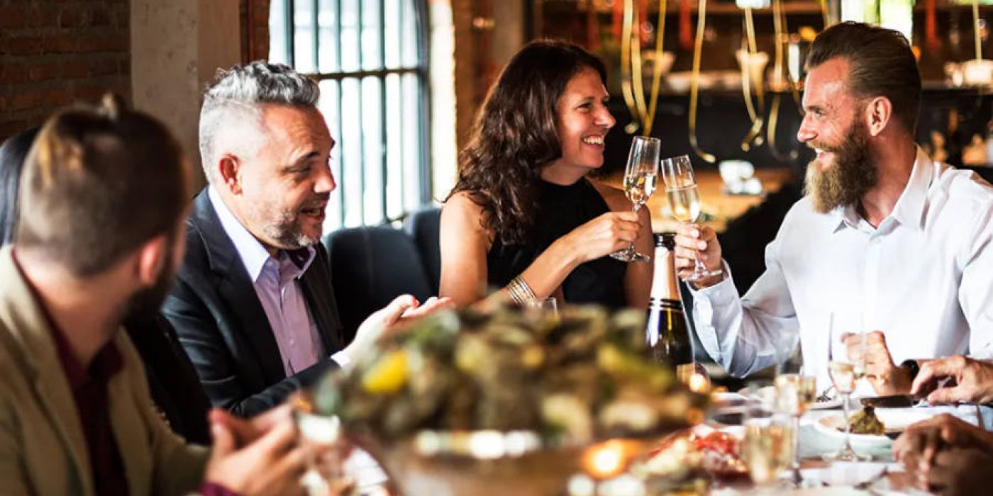 La gente joven pierde audición